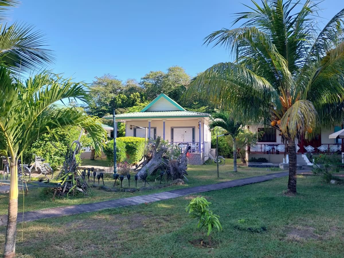 Garden Agnes Cottage